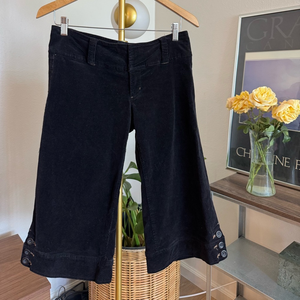 Vintage Black Corduroy Capri Pants with Button Hem